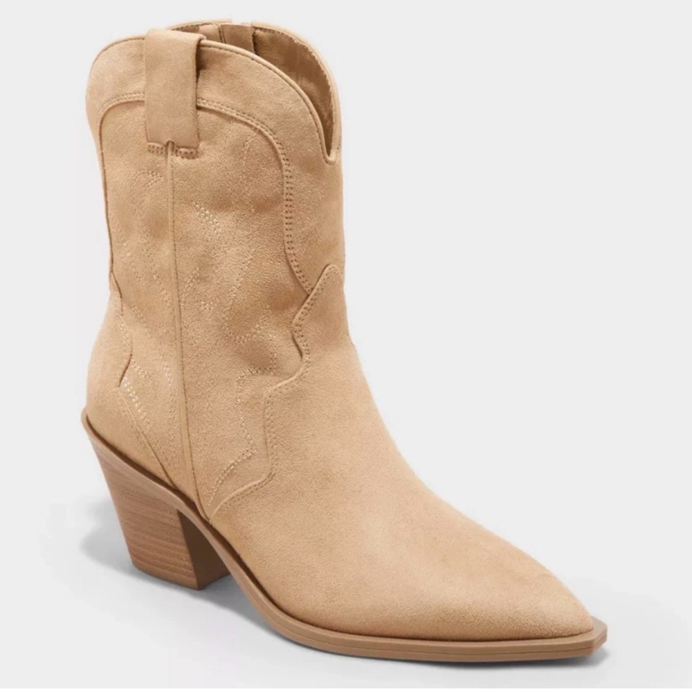 Women's Tan Faux Suede Jacey Western Ankle Boots Size 7.5 Medium Width NWT